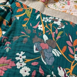 Floral Teal/Cream reversible Blanket